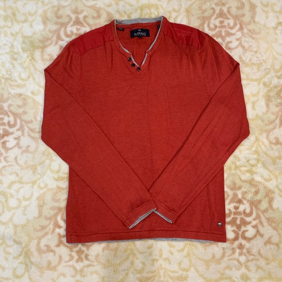 Orange Buffalo David Bitton Sweater - Picture 1 of 2